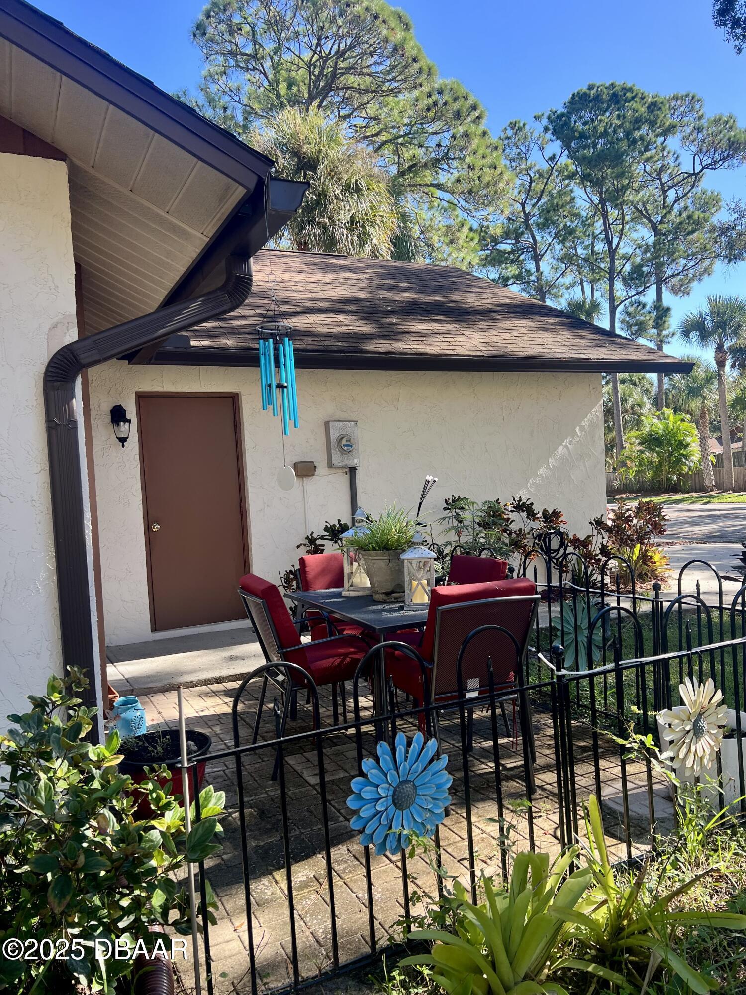 816 Stonybrook Circle
