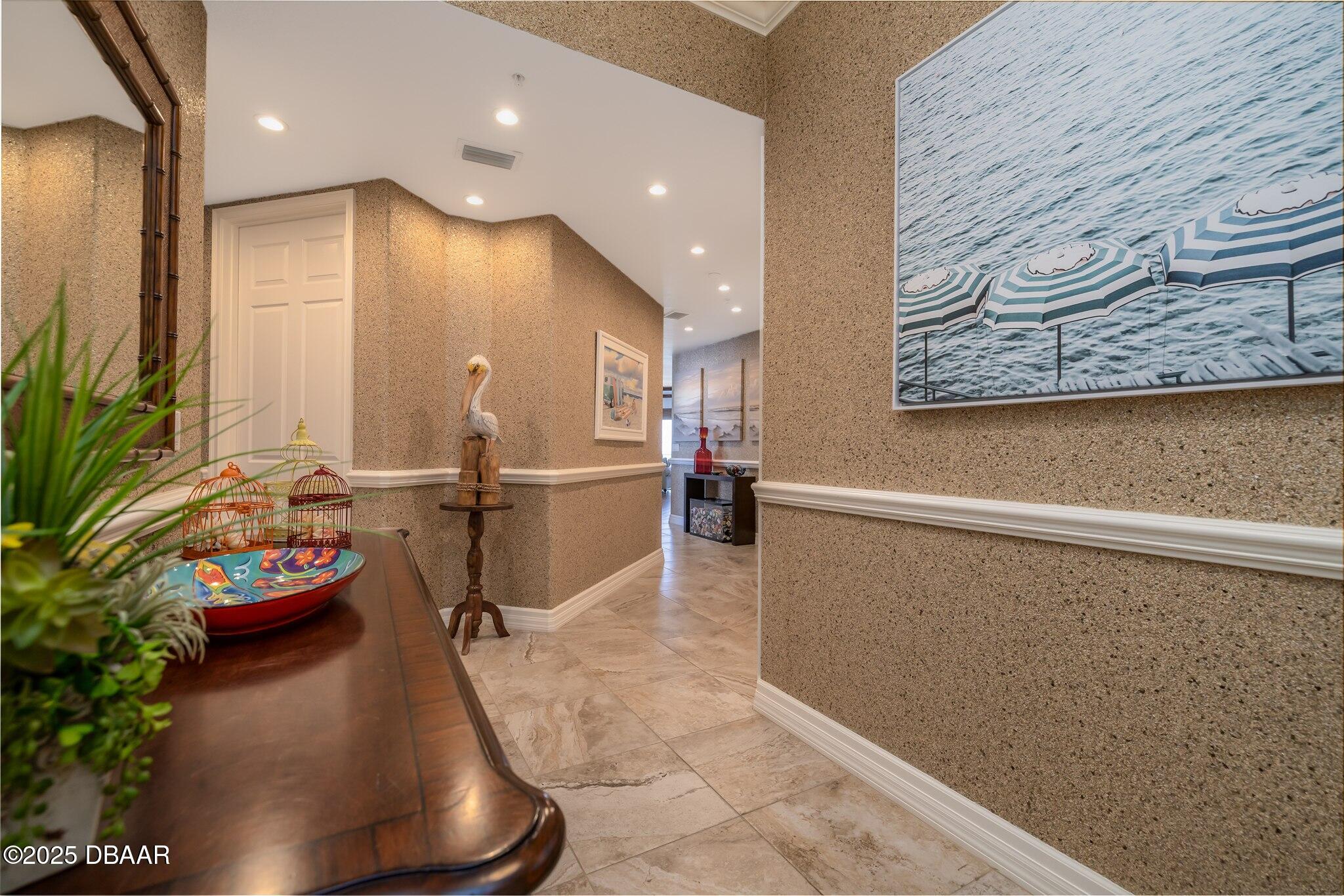 2855 S Atlantic Avenue