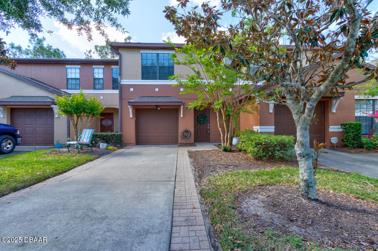 209 Tarracina Way