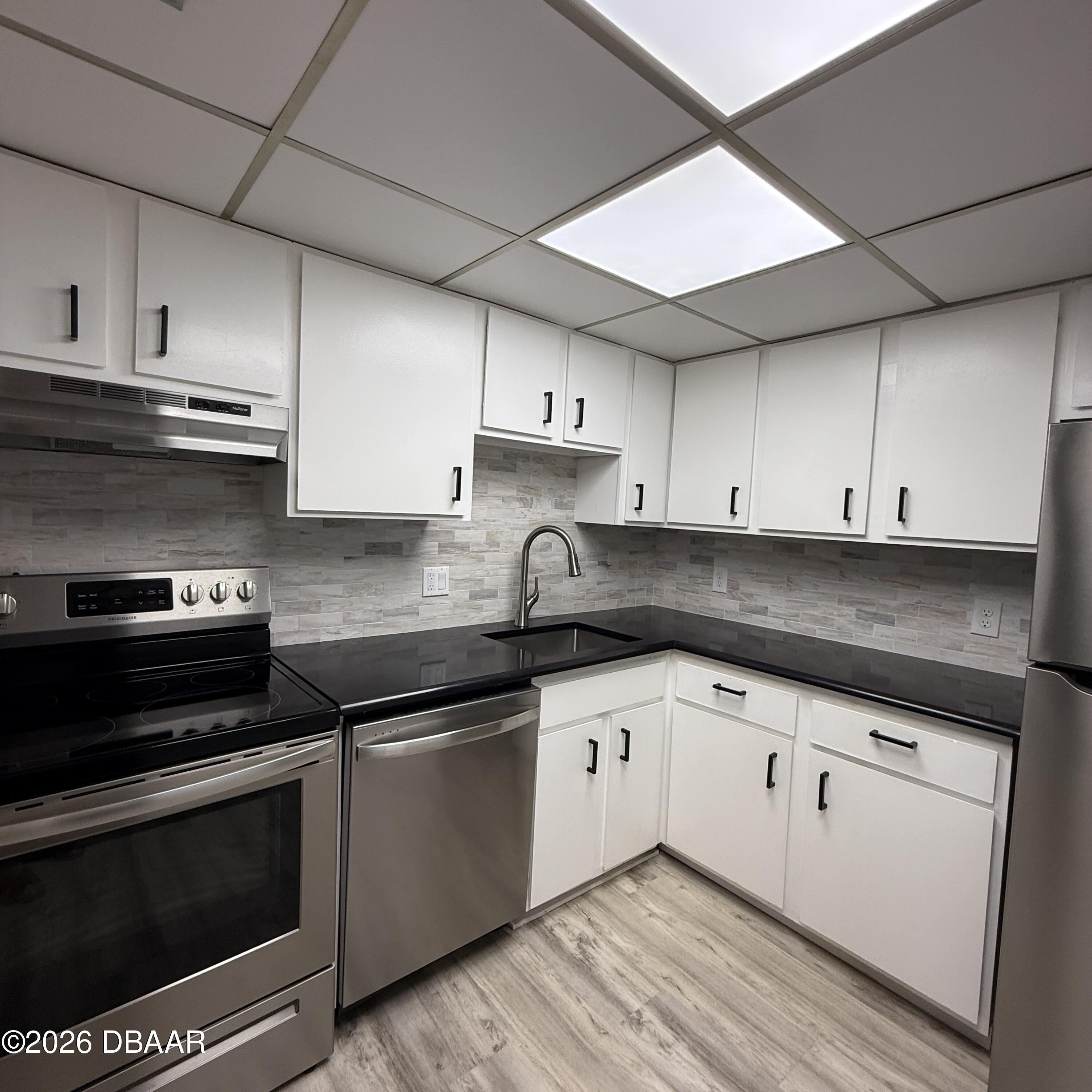 925 N Halifax Avenue