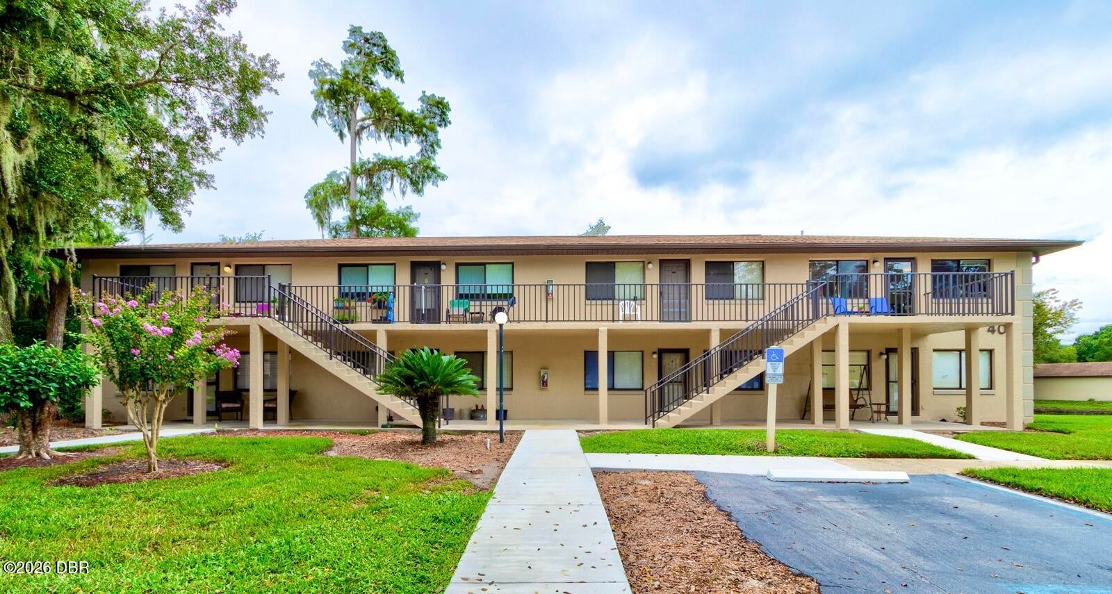 1601 Big Tree Road