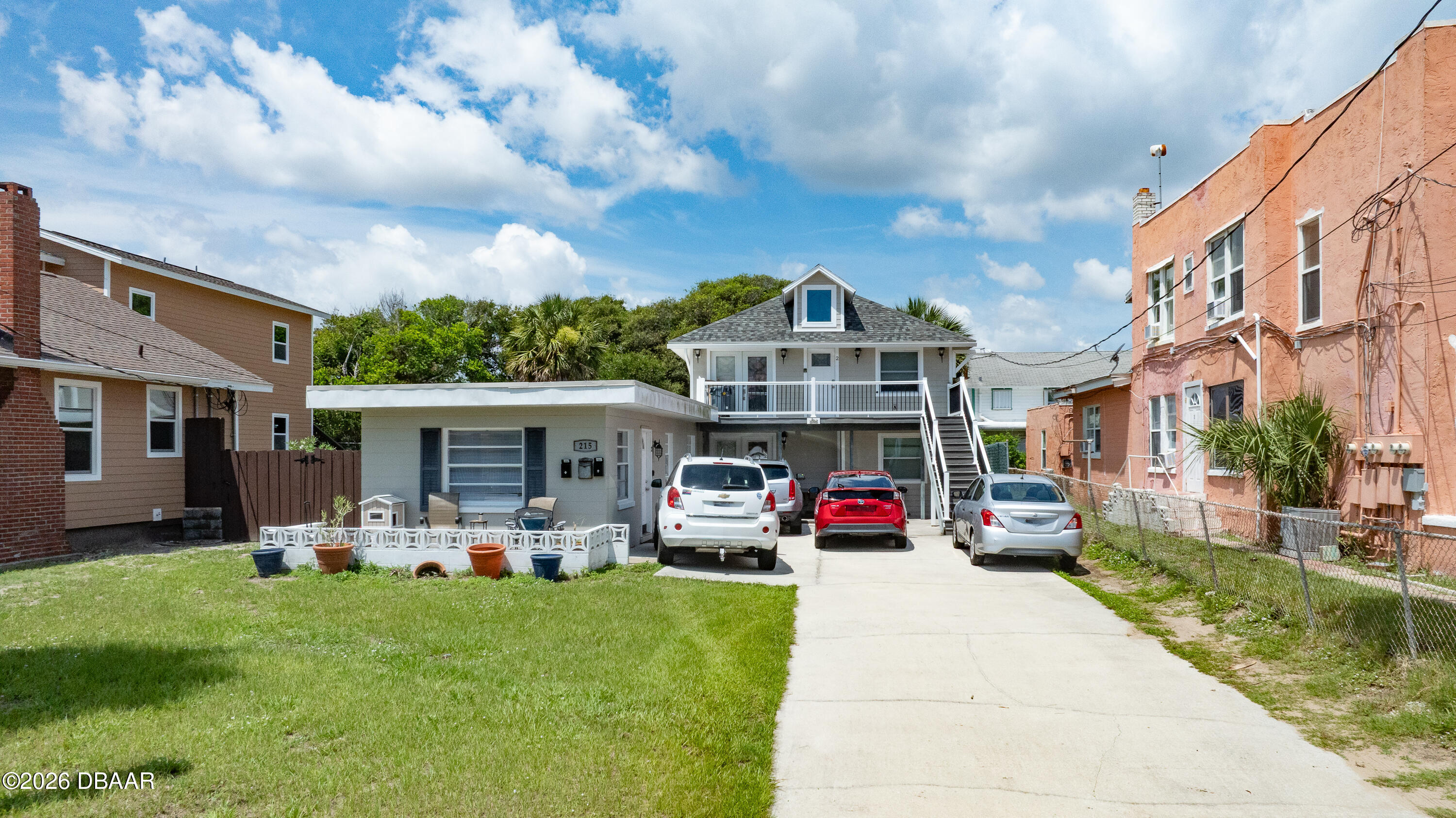 215 N Wild Olive Avenue