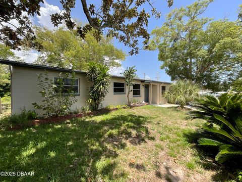 6 Valley Drive Daytona Beach FL 32117