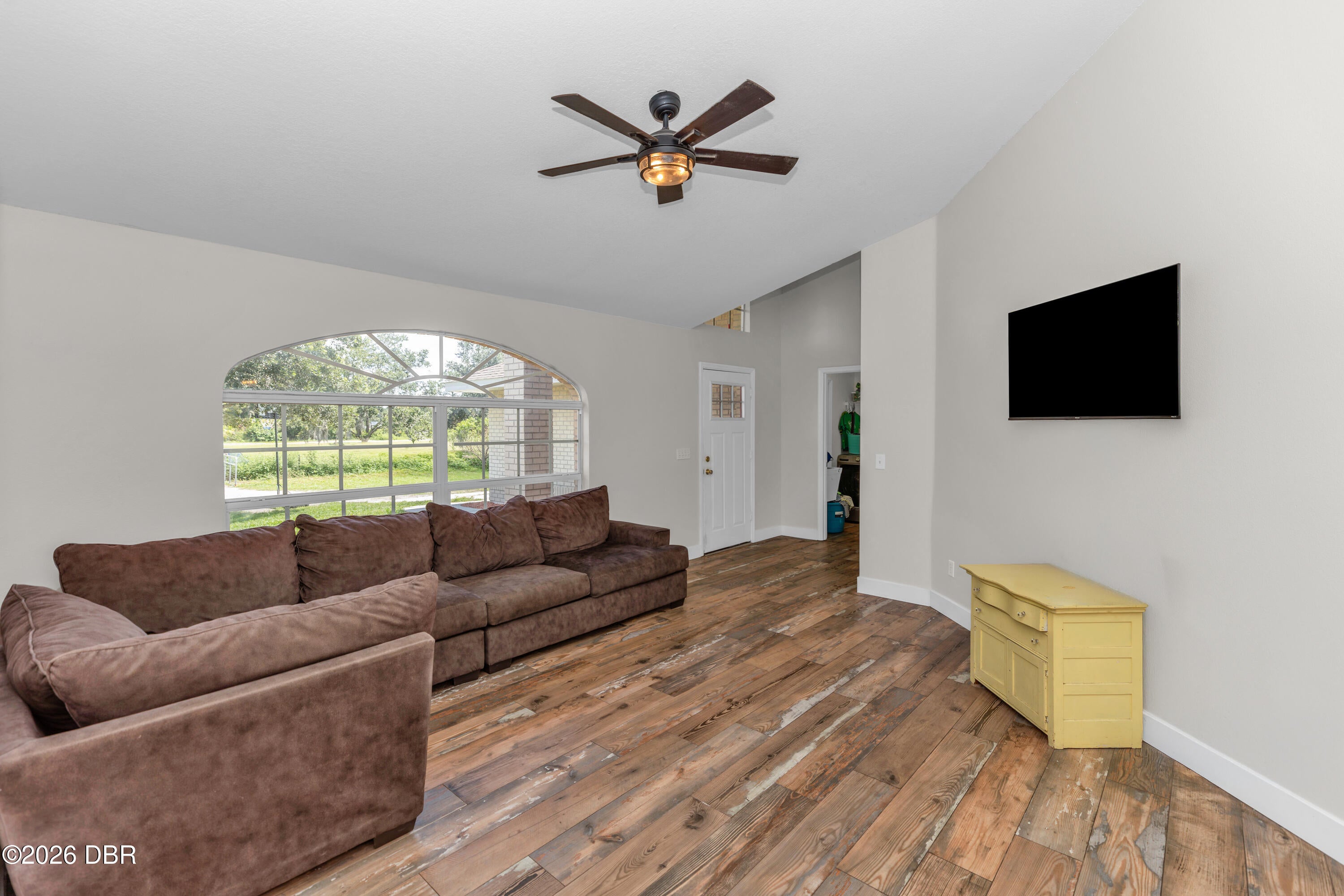 1005 Whispering Creek Way