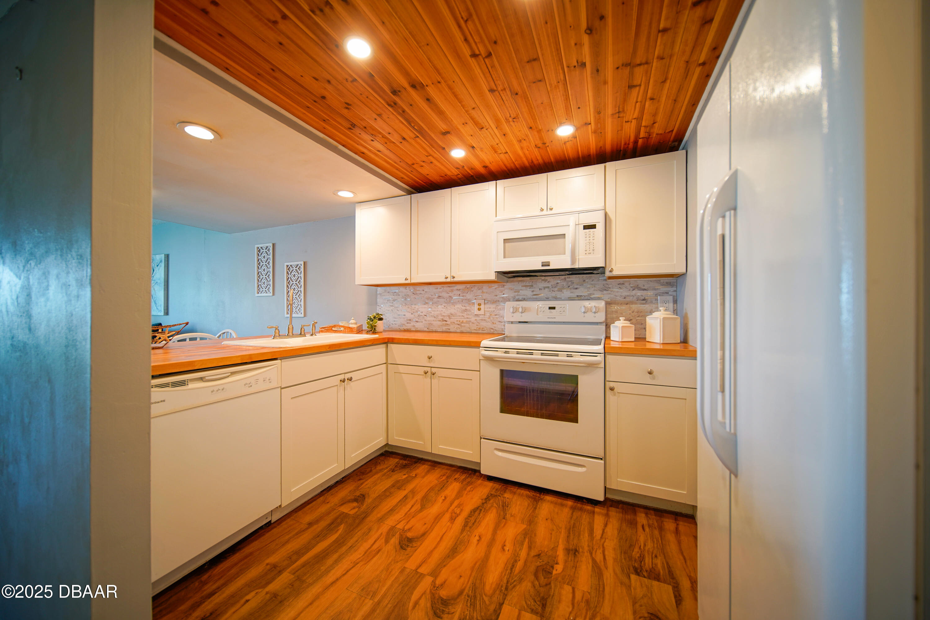 4590 S Atlantic Avenue 247