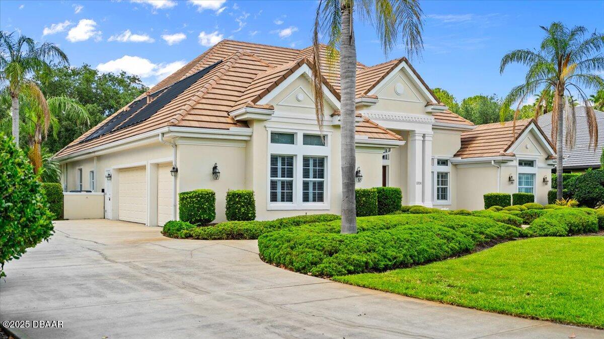 1324 Dovercourt Lane