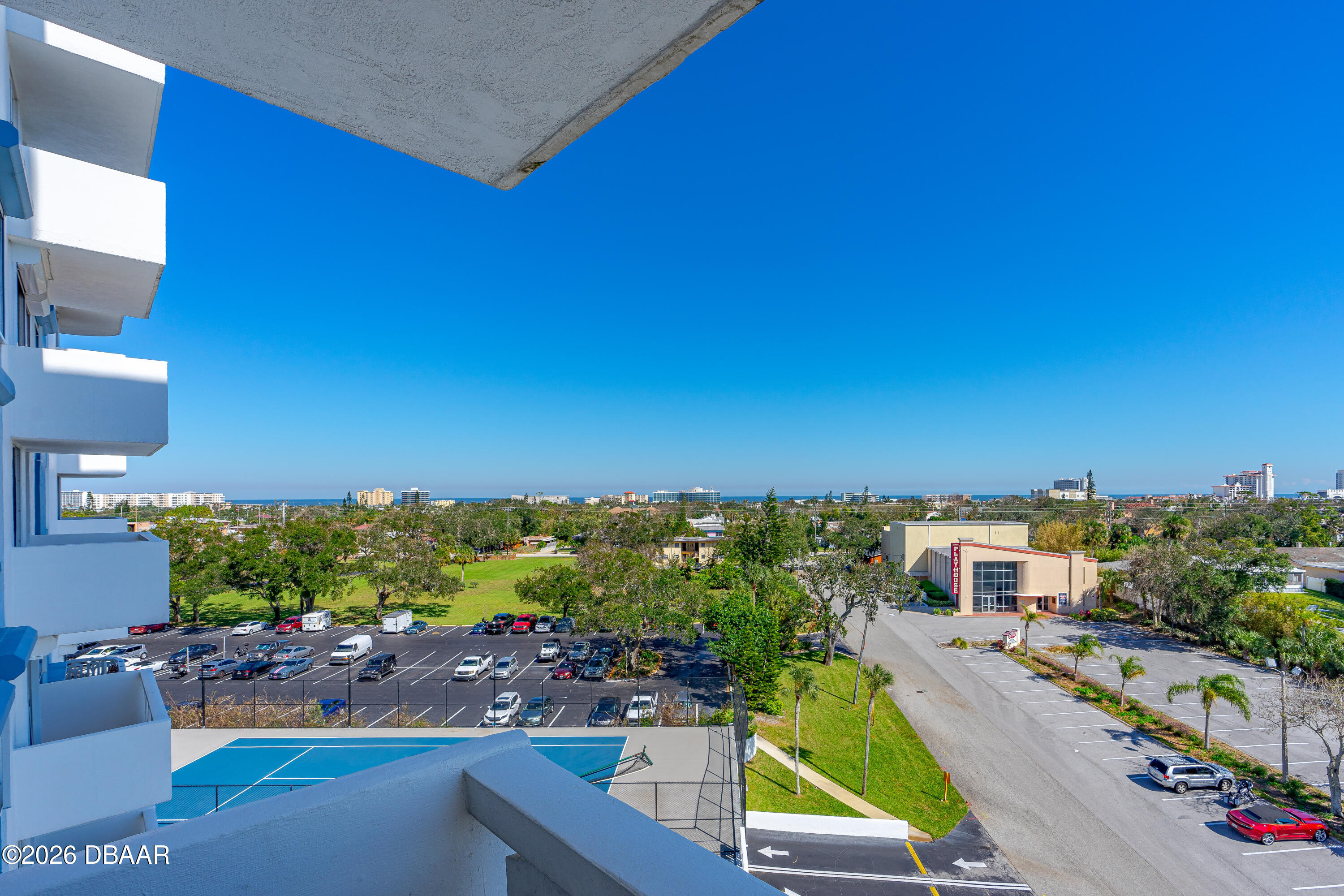 925 N Halifax Avenue