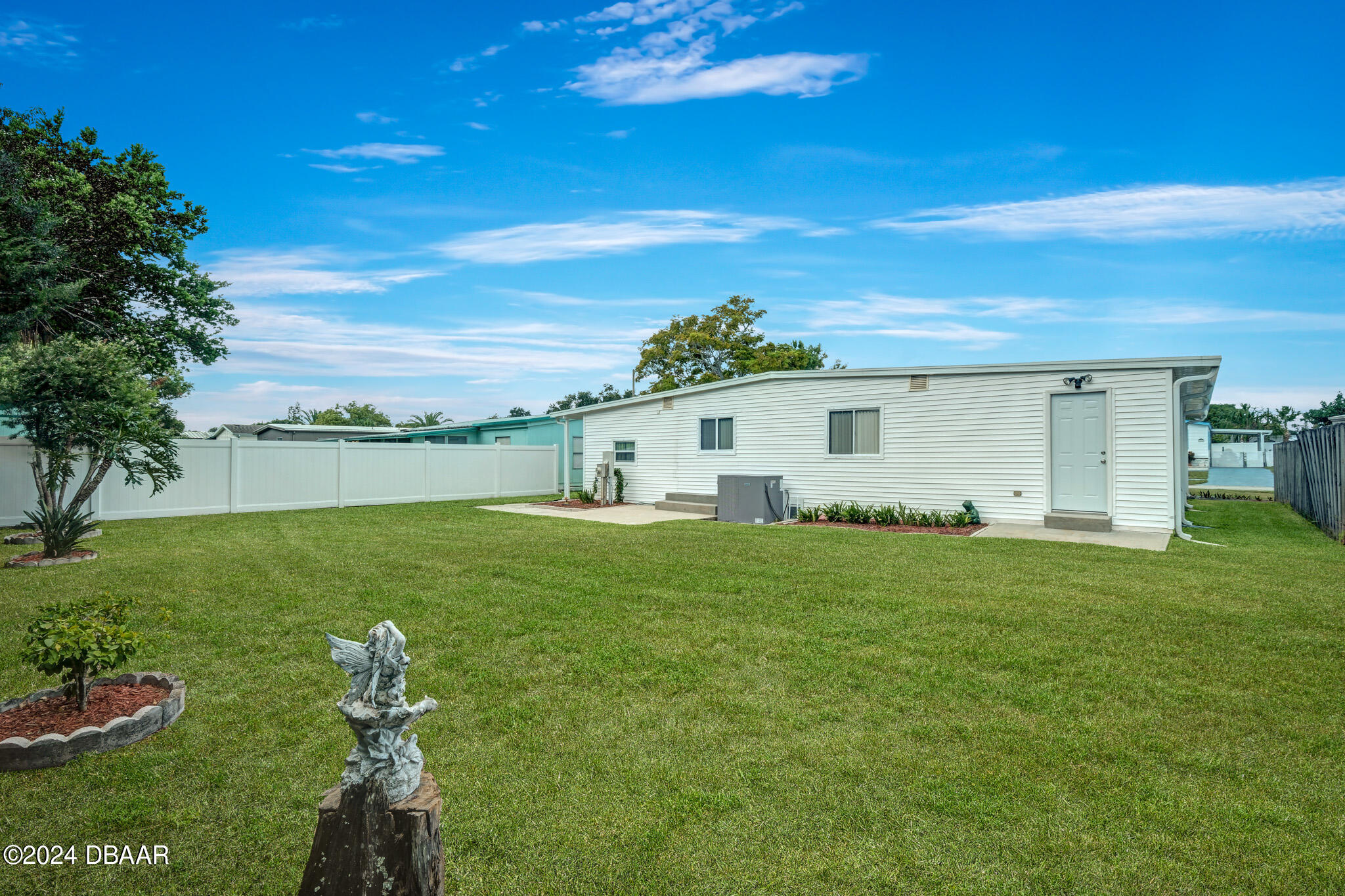 229 Sand Pebble Circle