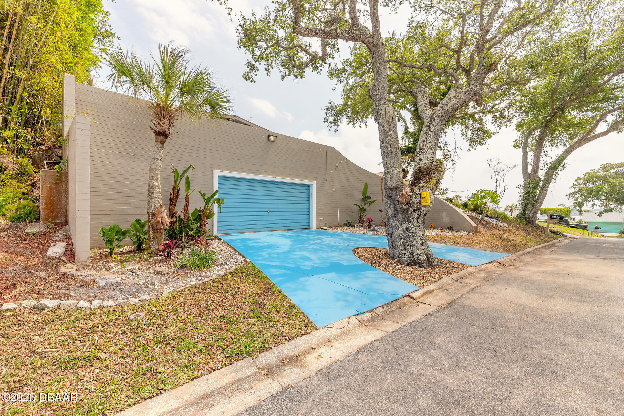 9 Fountainebleau Circle