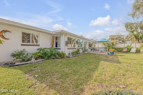 A home in New Smyrna Beach