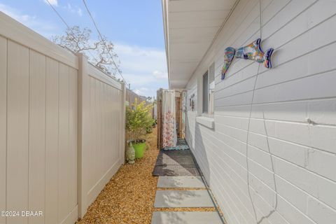 A home in New Smyrna Beach