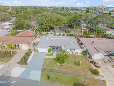 A home in New Smyrna Beach