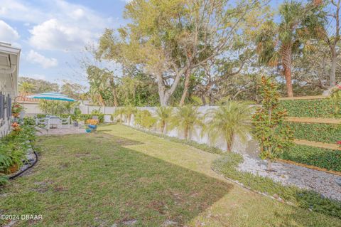 A home in New Smyrna Beach