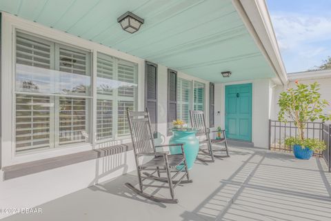 A home in New Smyrna Beach