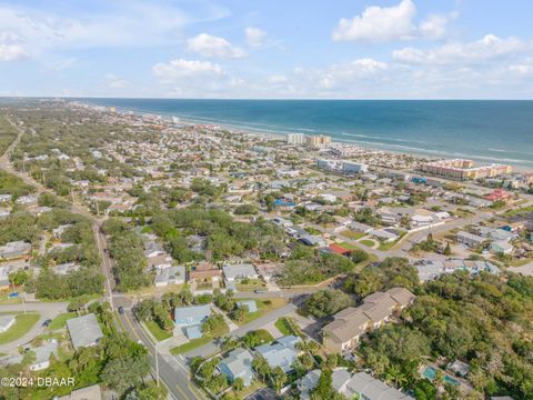 A home in New Smyrna Beach