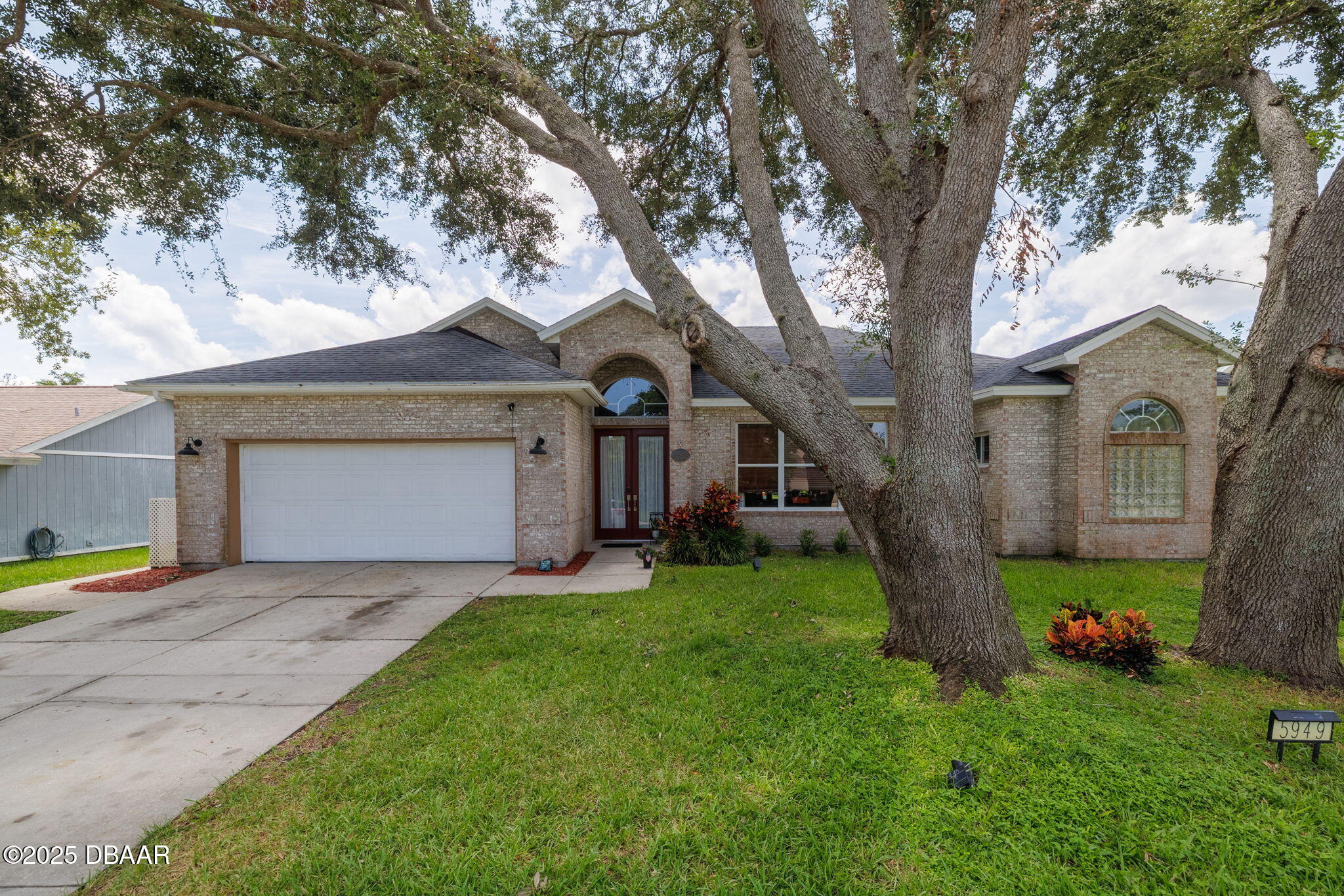 5949 Boggs Ford Road