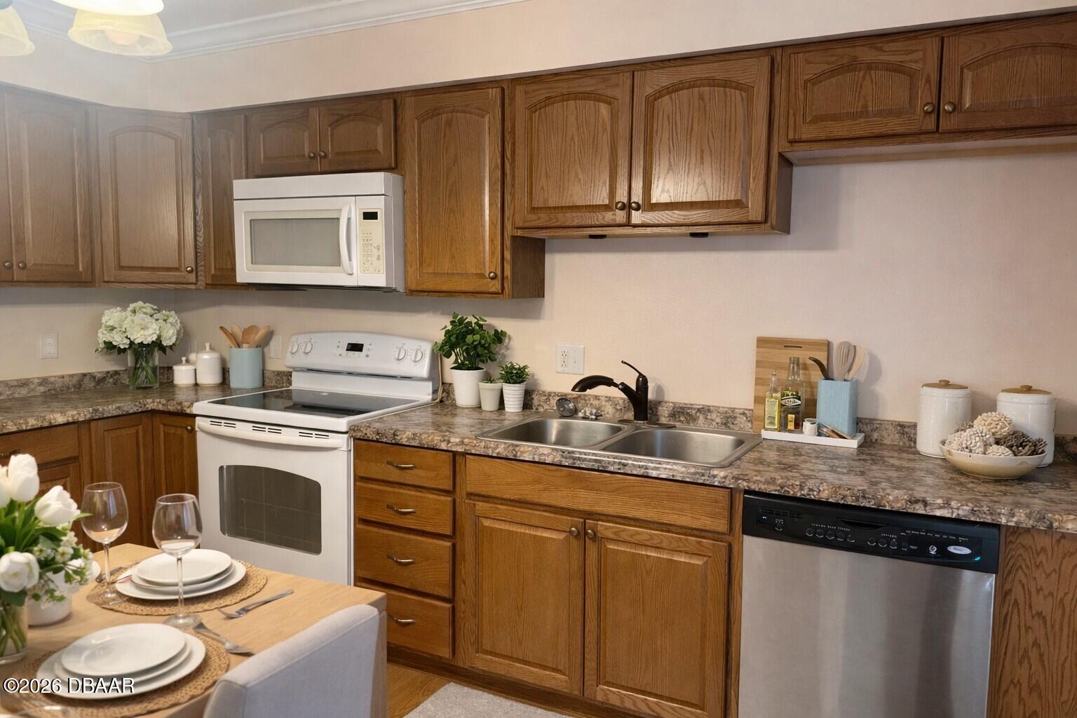 2715 Timberlake Avenue