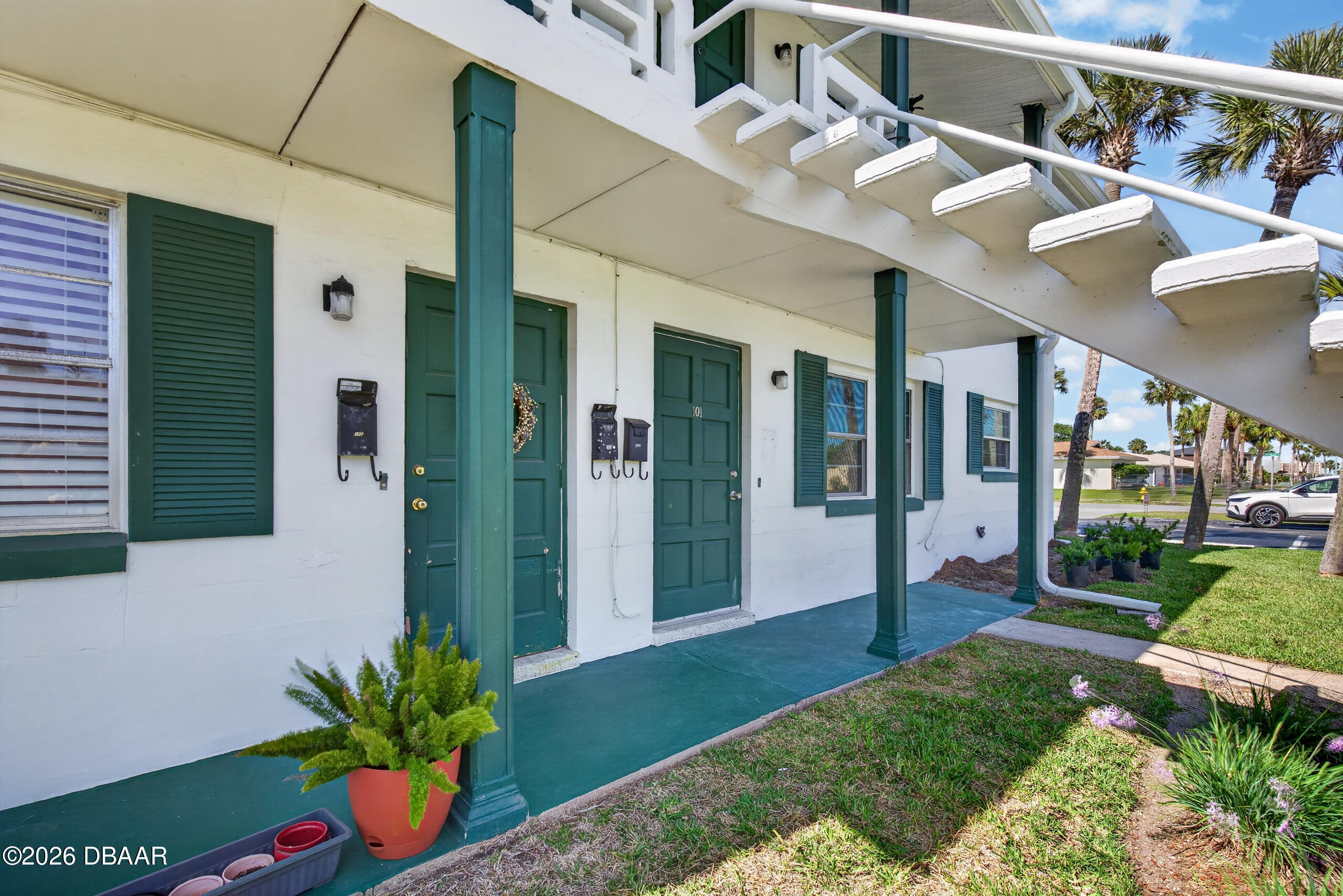 1800 S Palmetto Avenue