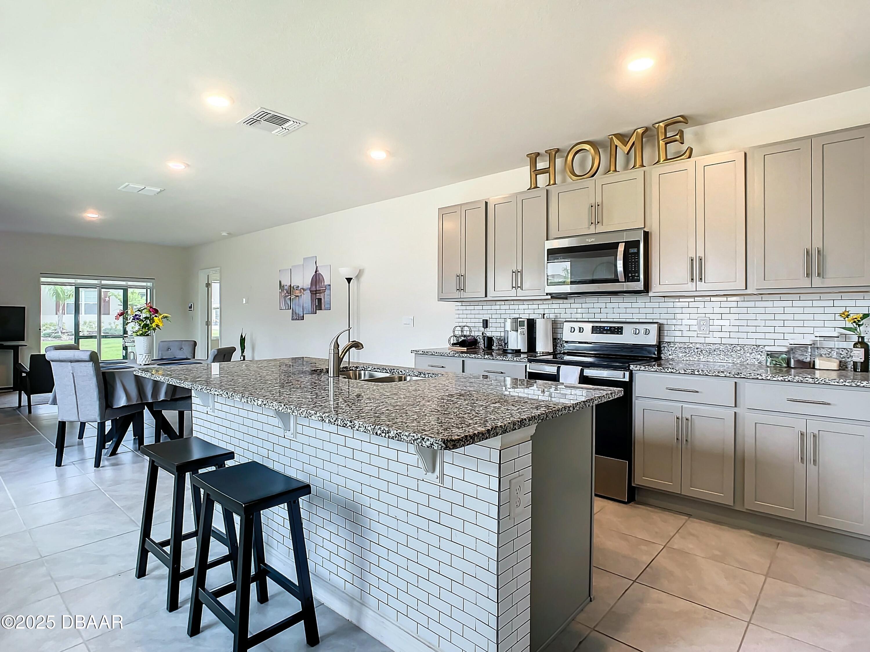 367 Caryota Court