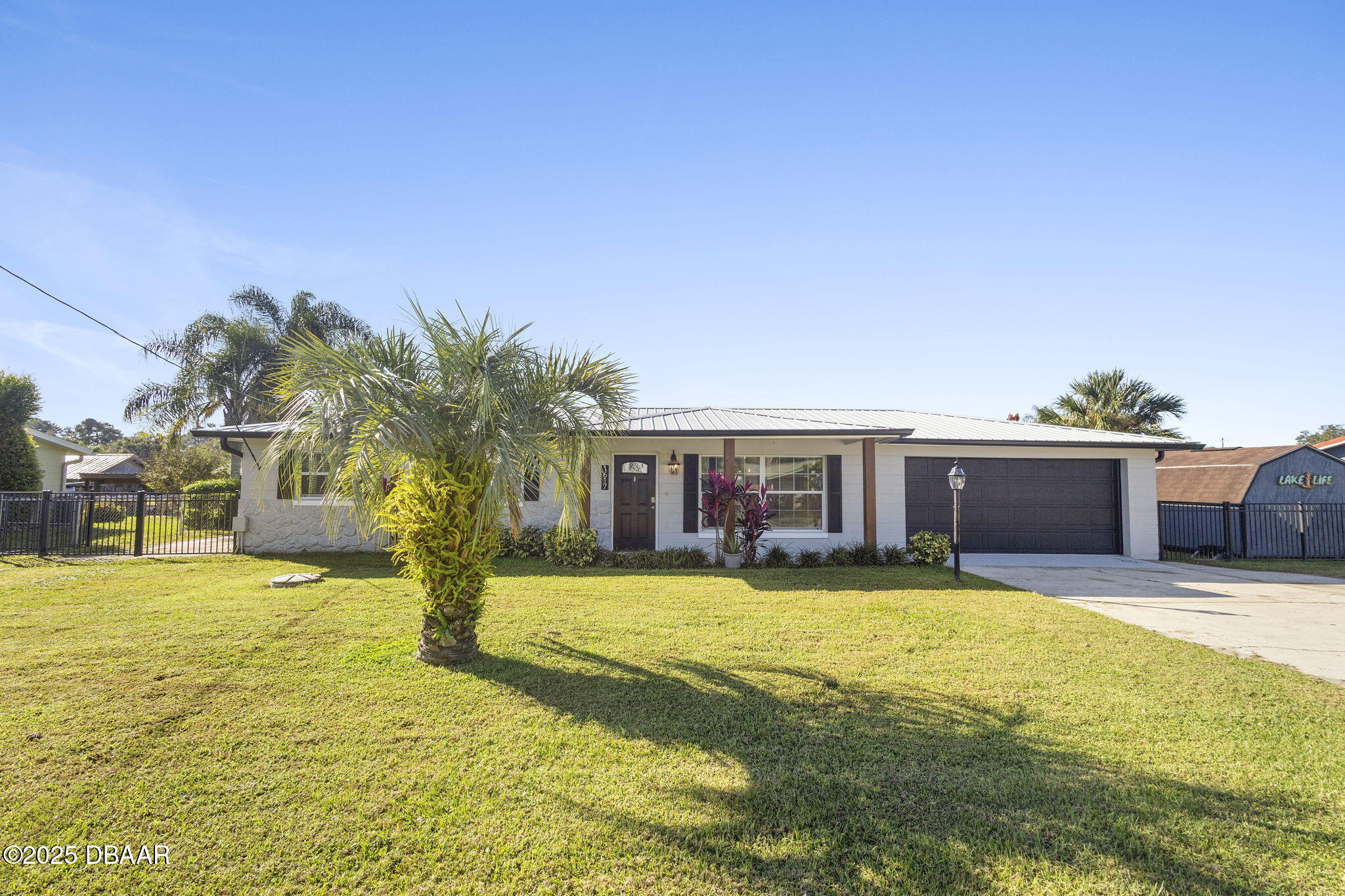 1617 Paradise Lane