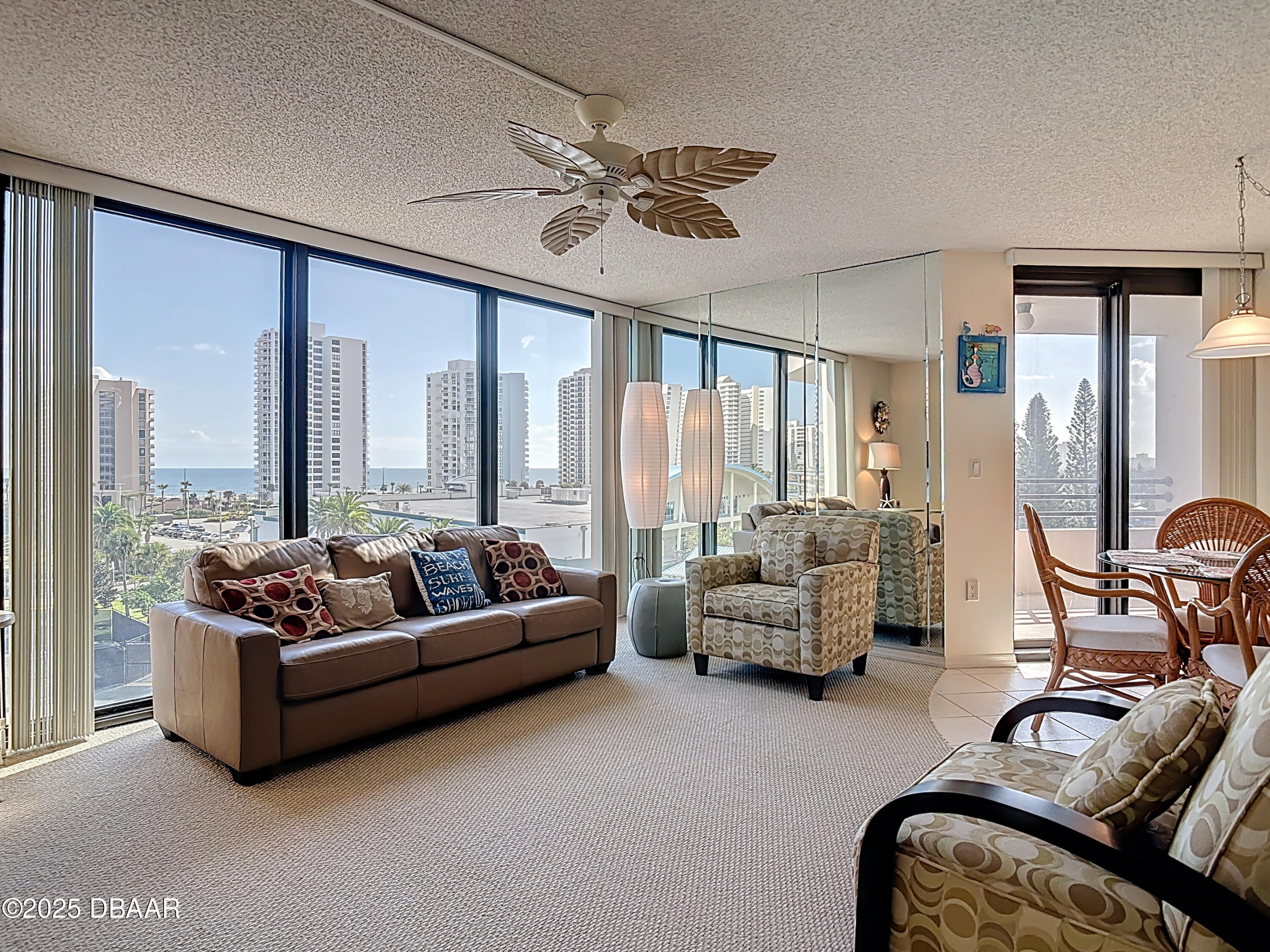1 Oceans West Boulevard 5A4