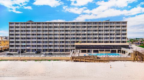 A home in Daytona Beach