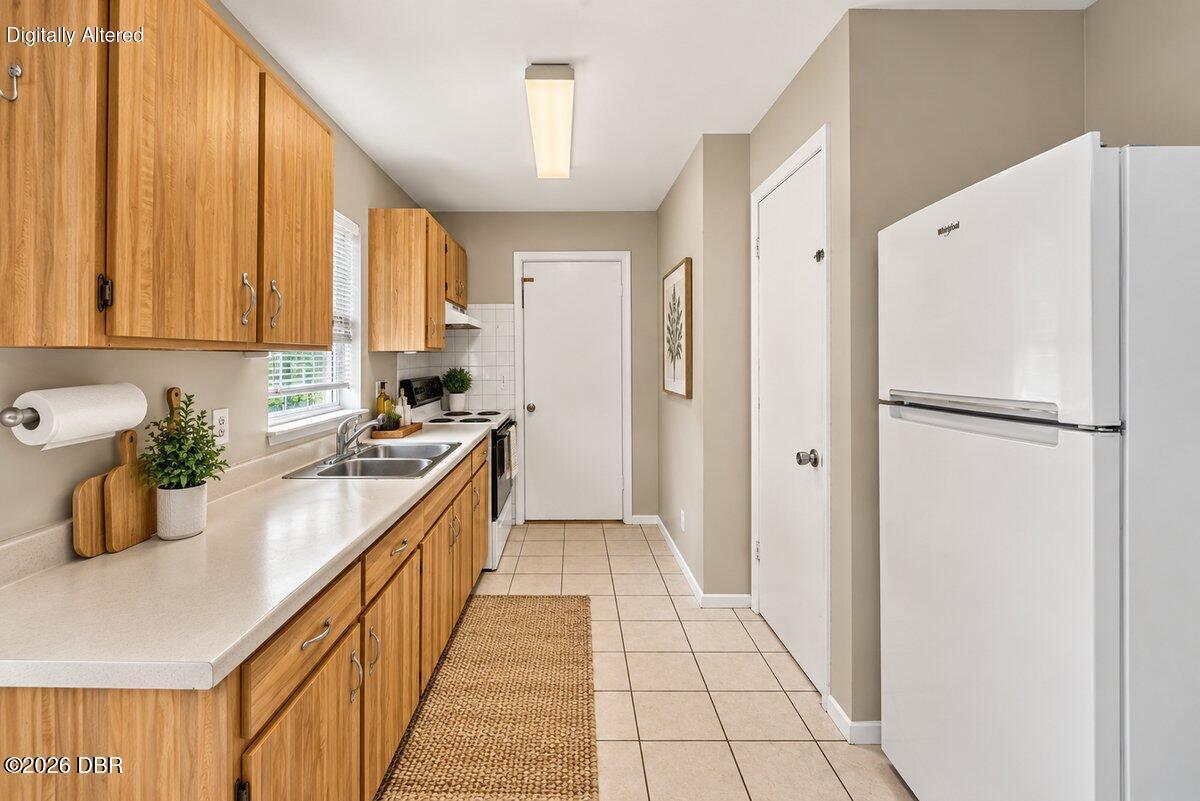 1217 Arroyo Parkway