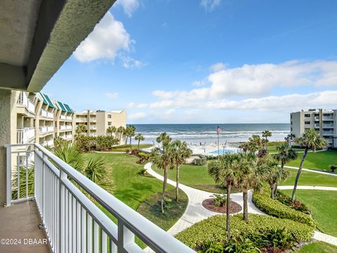 A home in New Smyrna Beach