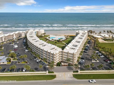 A home in New Smyrna Beach