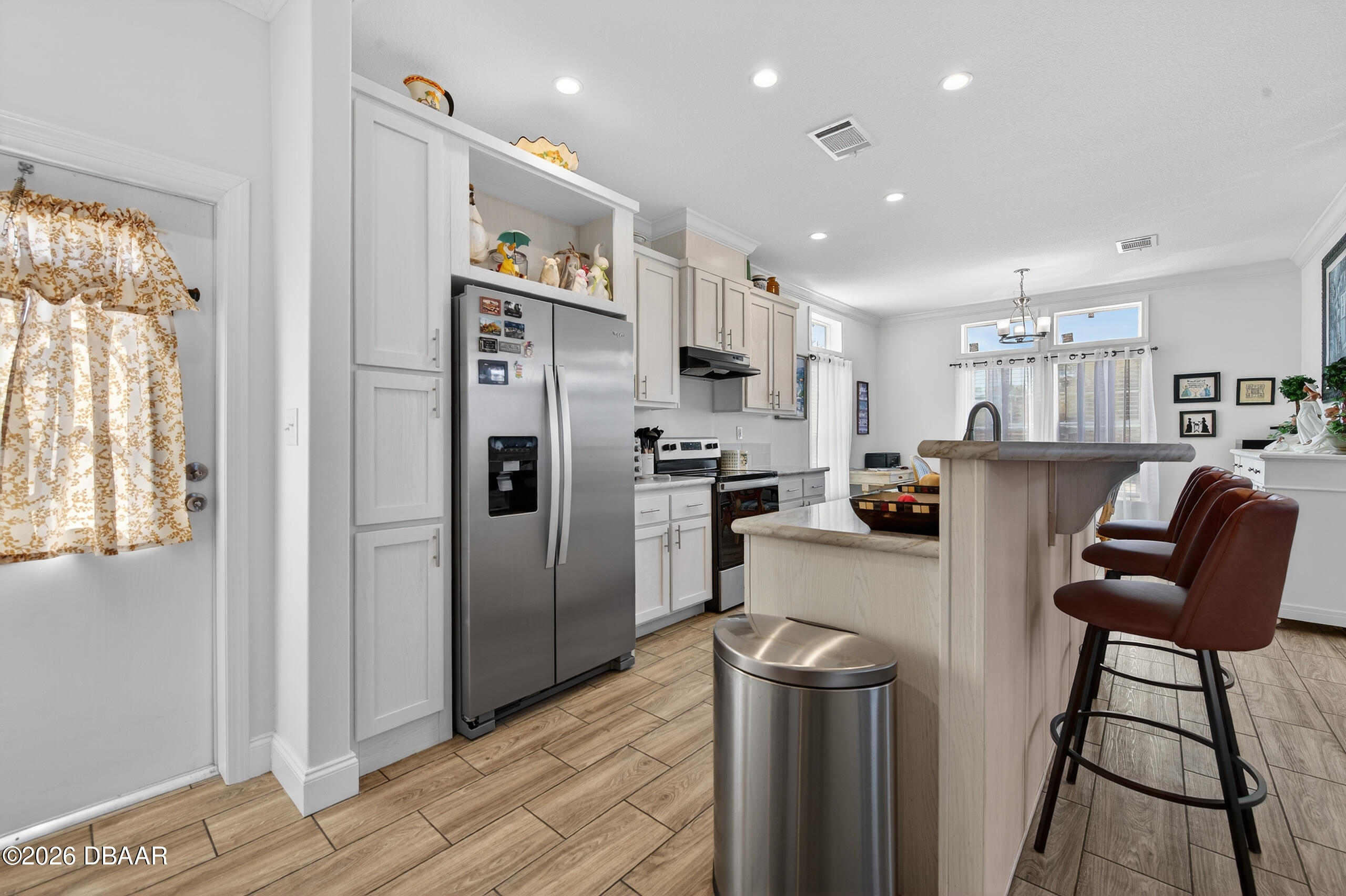 1807 Woodcrest Drive