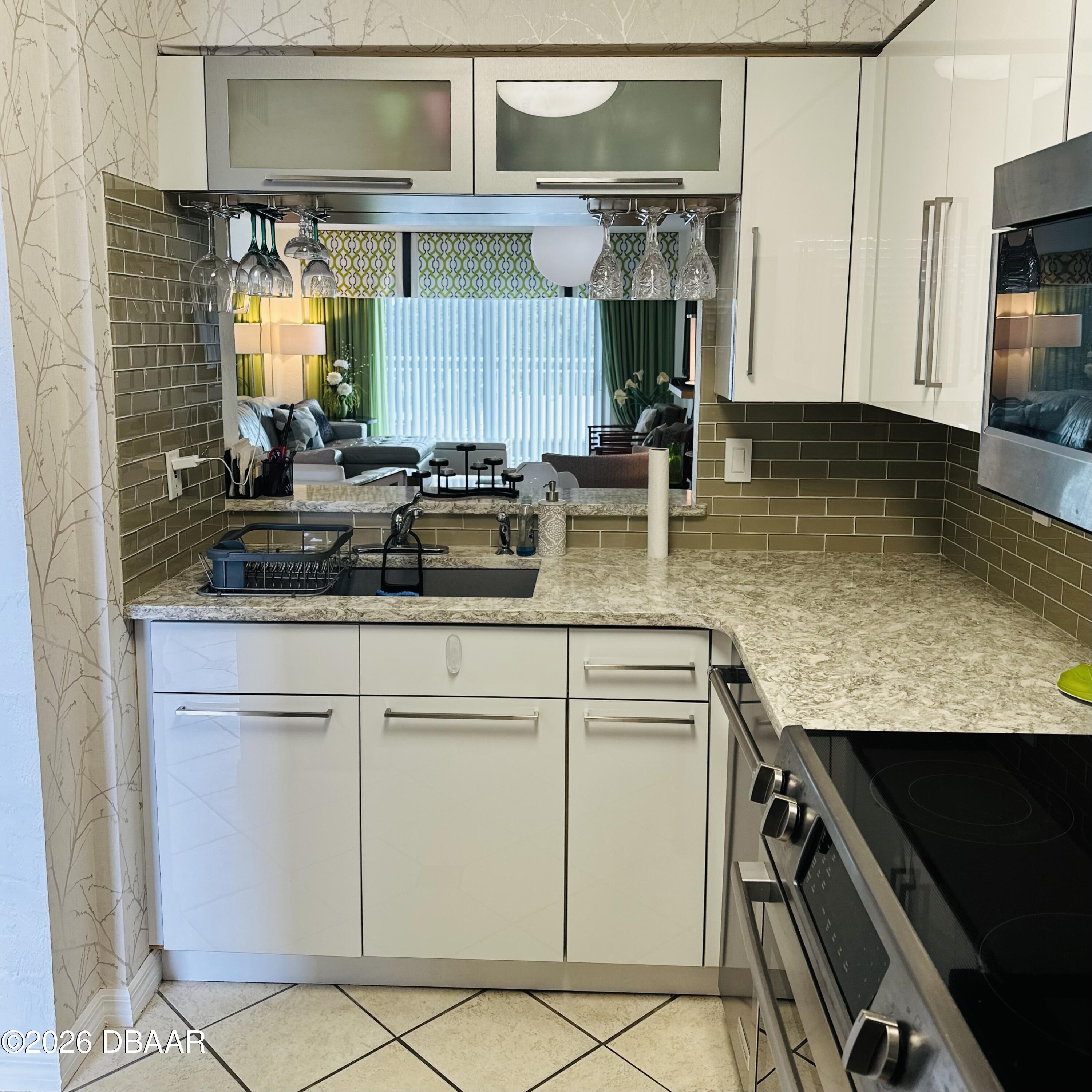 145 N Halifax Avenue