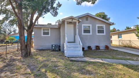 952 Glenwood Street Daytona Beach FL 32117