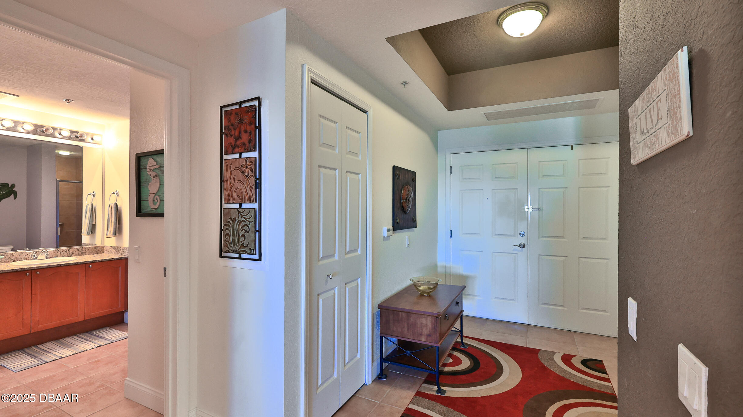 2 Oceans West Boulevard