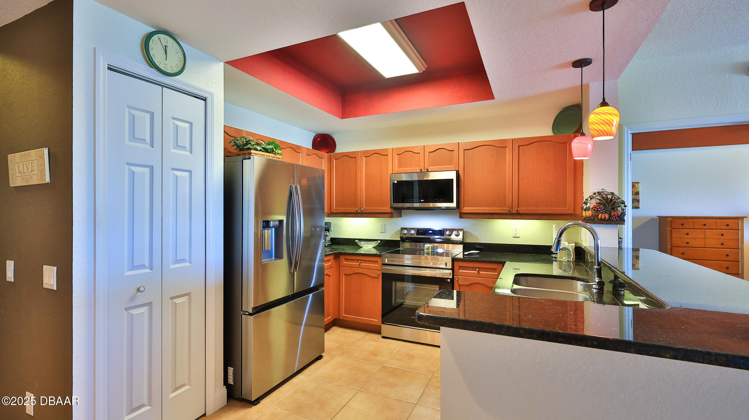 2 Oceans West Boulevard