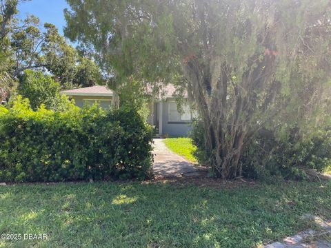 631-633 Byron Avenue Daytona Beach FL 32114