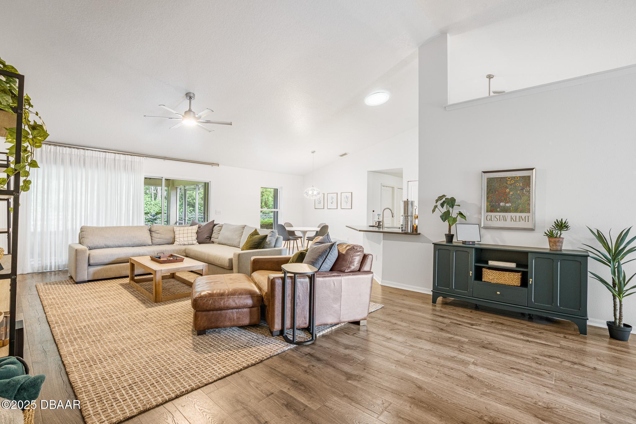 6838 Stoneheath Lane