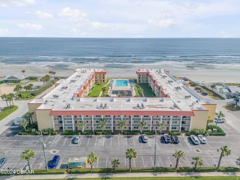 A home in New Smyrna Beach