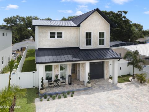 A home in New Smyrna Beach