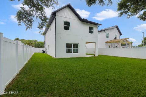 A home in New Smyrna Beach