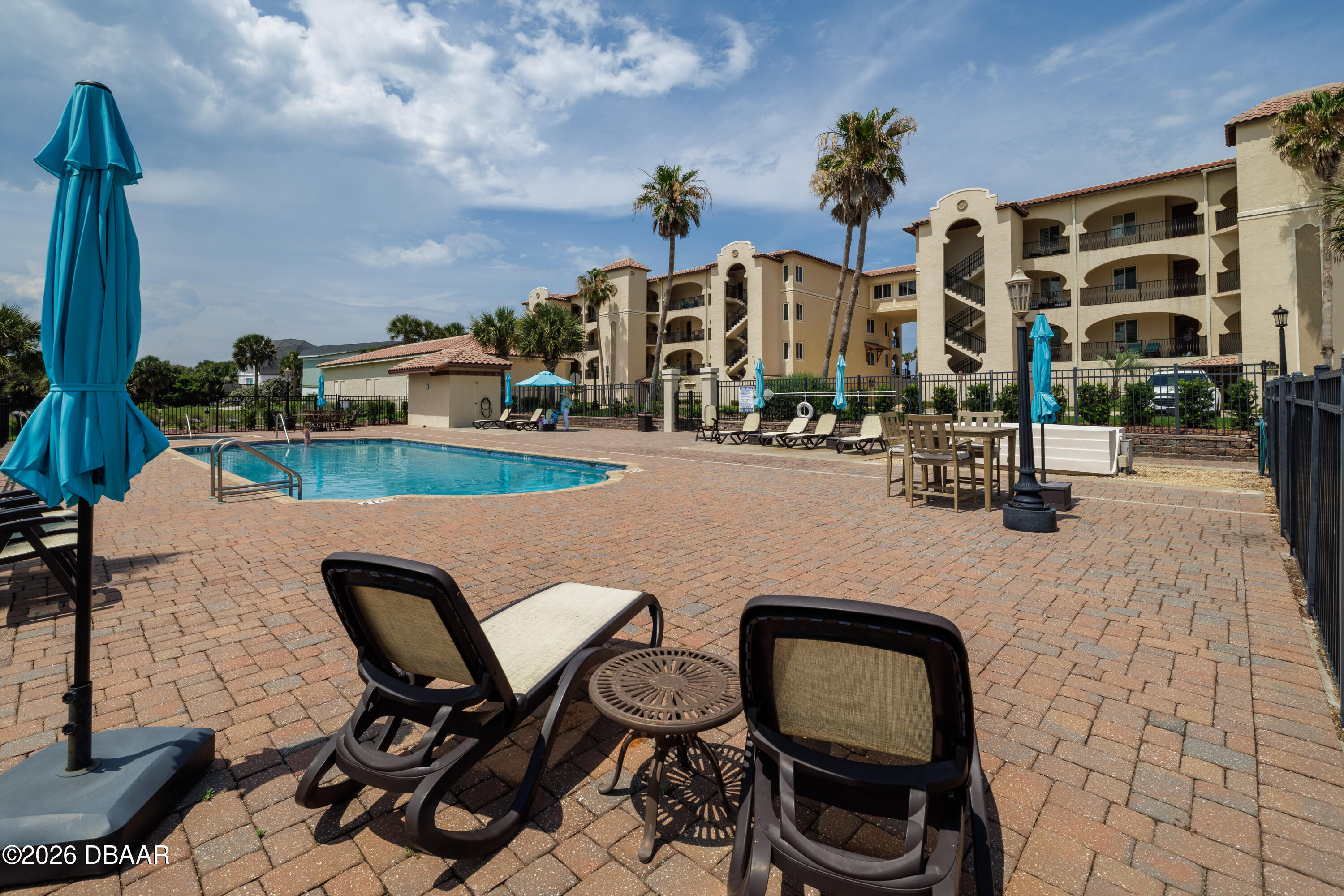 2450 N Oceanshore Boulevard