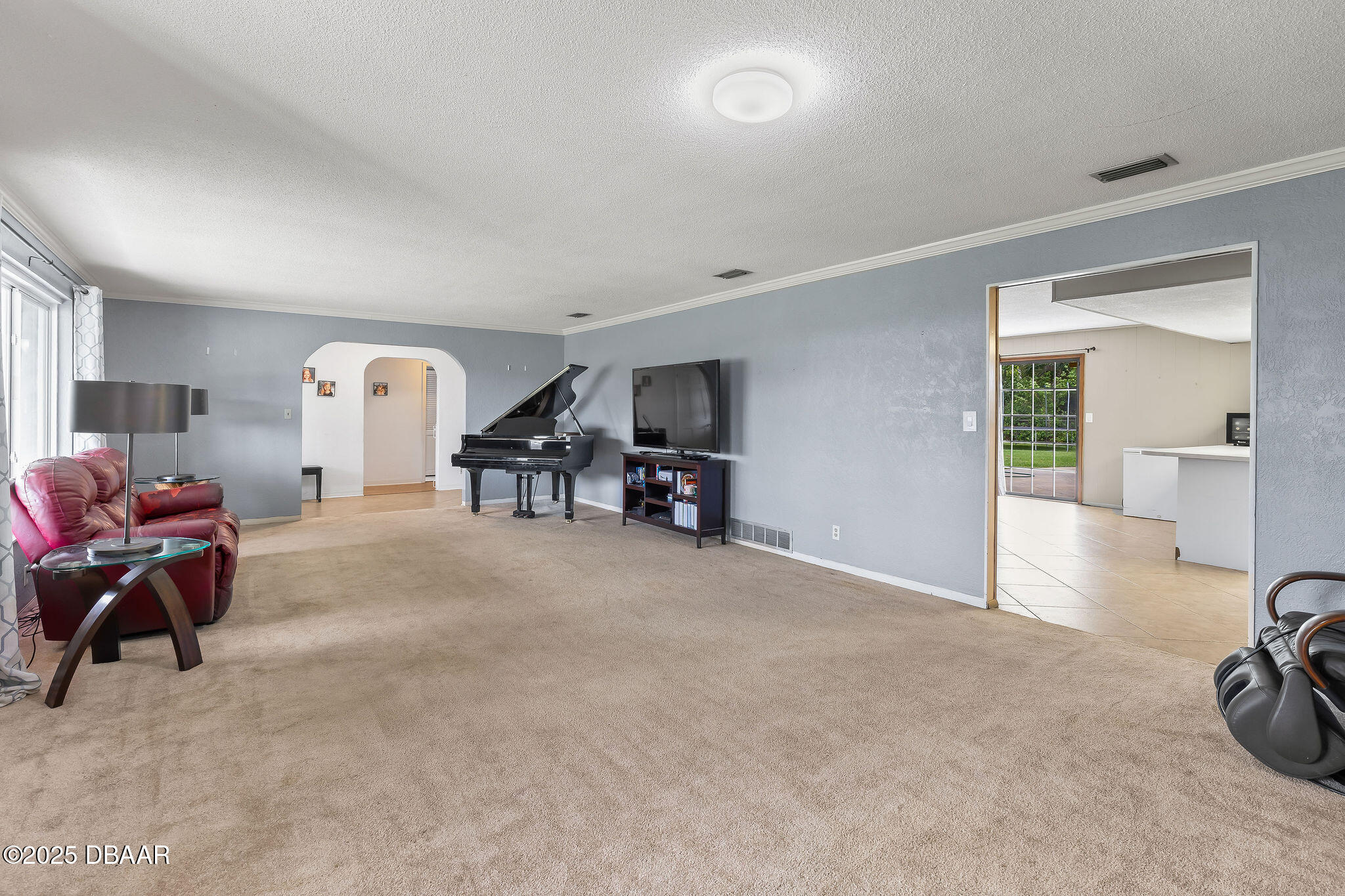 950 Pineapple Road