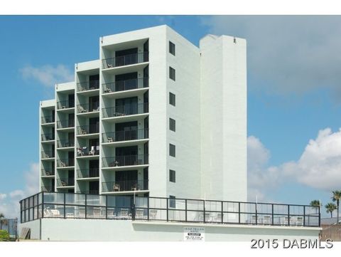 A home in New Smyrna Beach