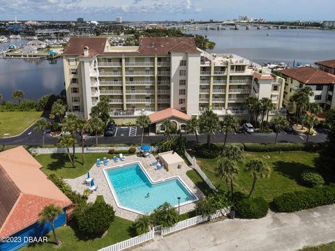 A home in Daytona Beach