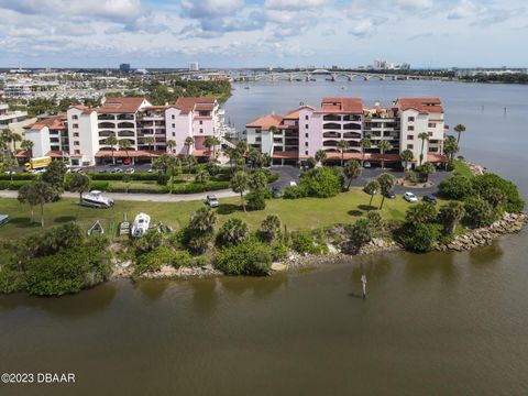 A home in Daytona Beach