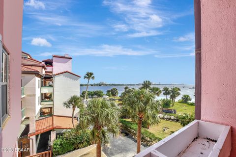 A home in Daytona Beach