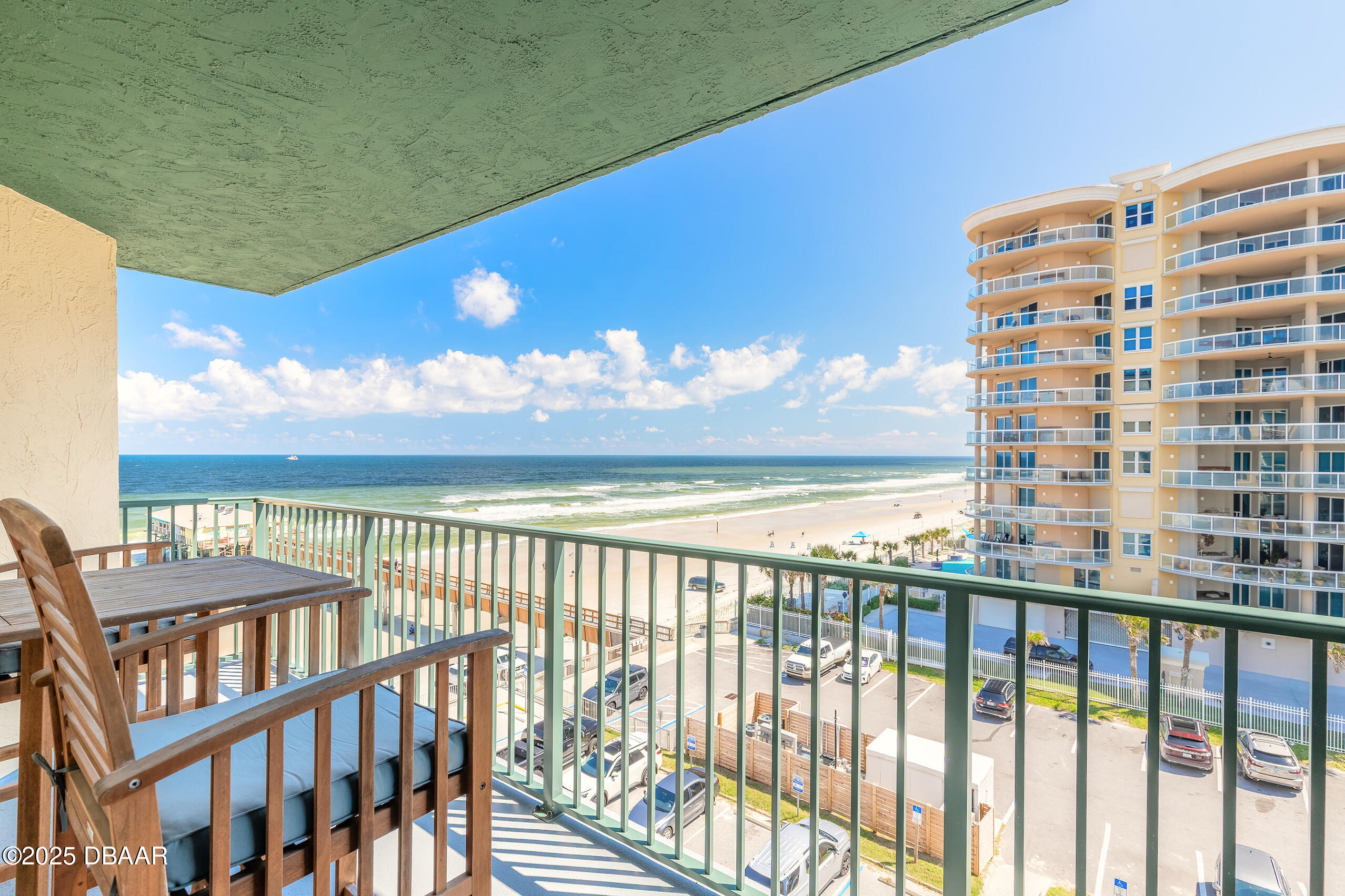 3647 S ATLANTIC Avenue 6D