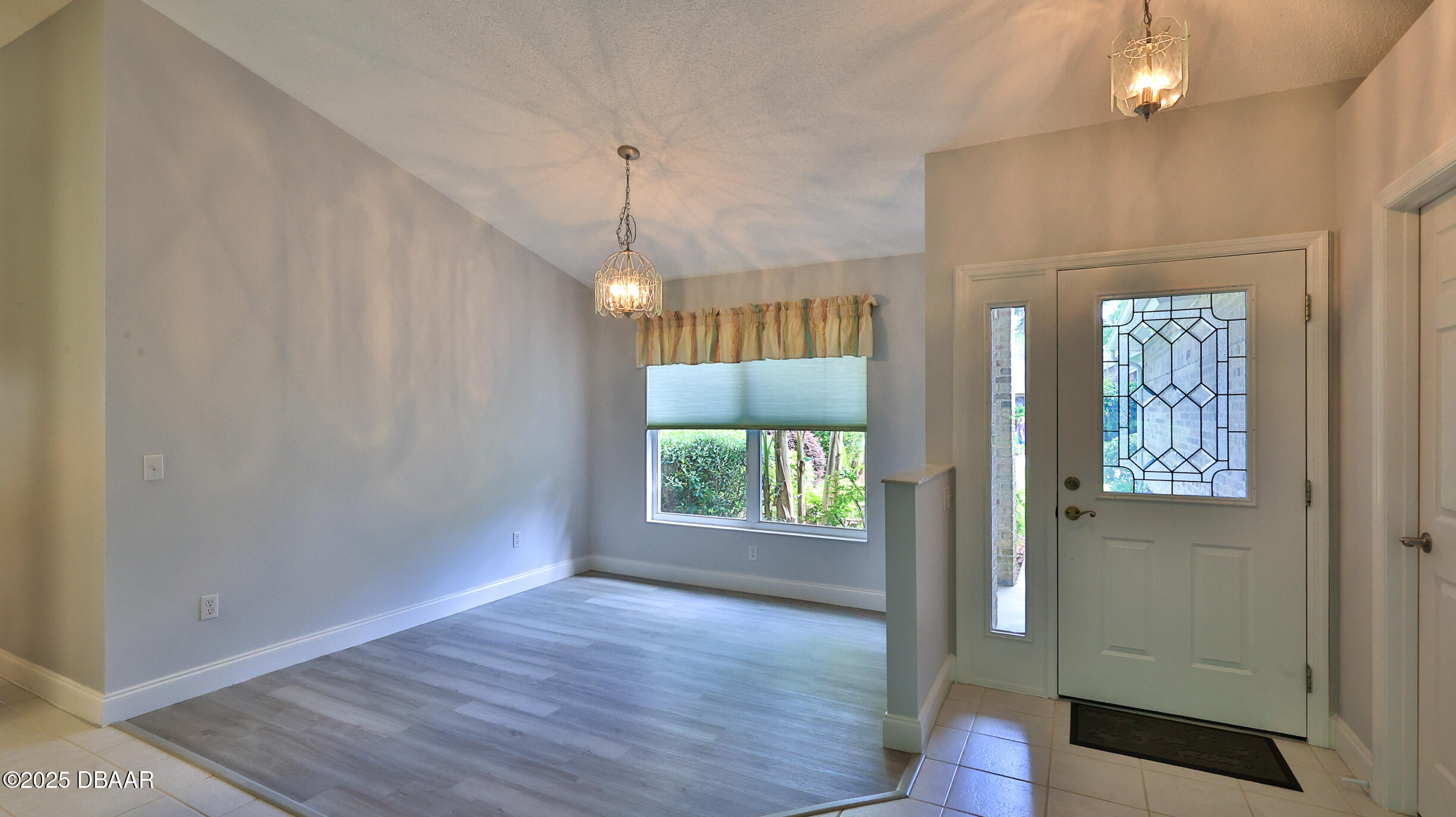 35 Carriage Creek Way