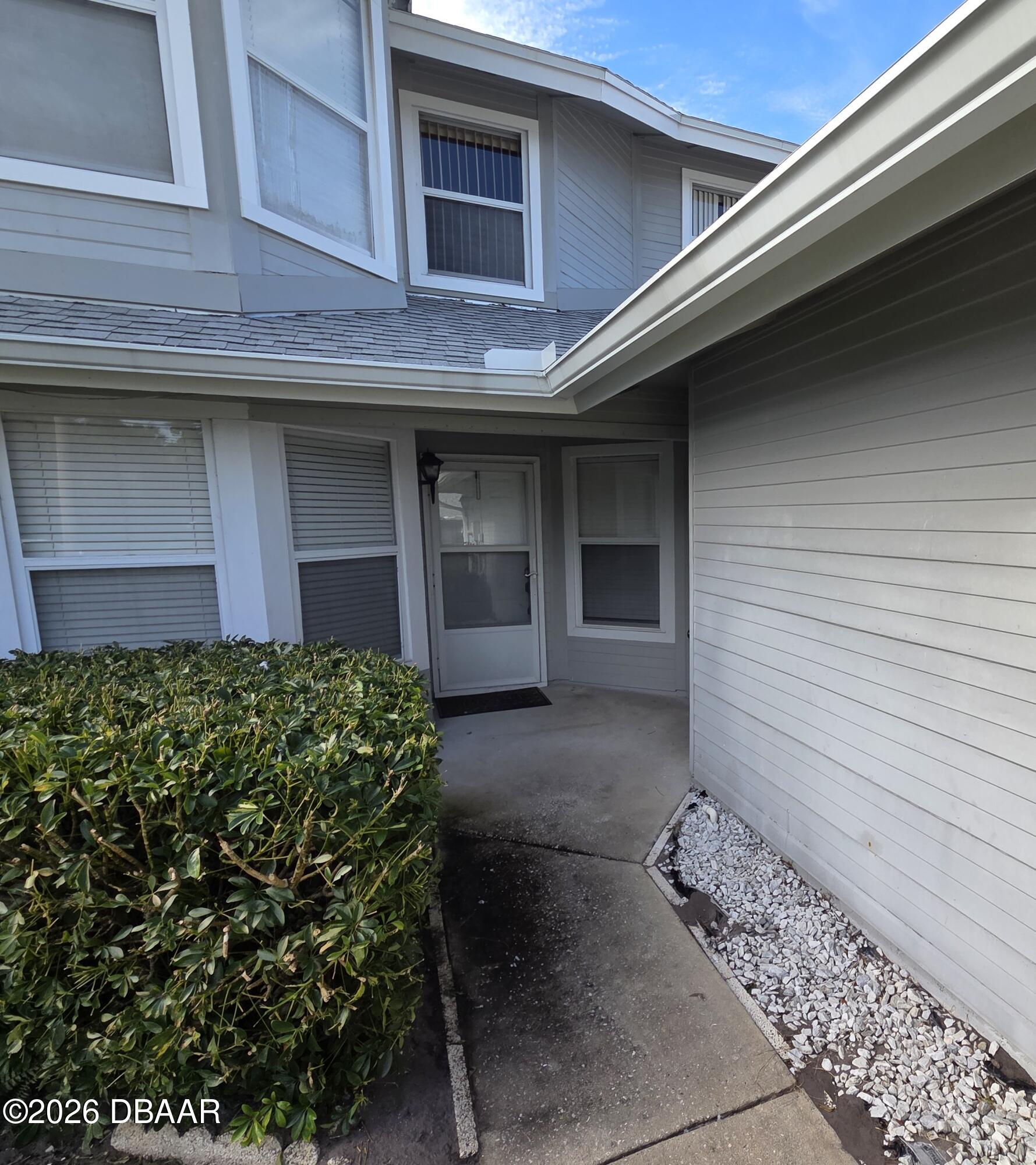 961 S Lakewood Terrace