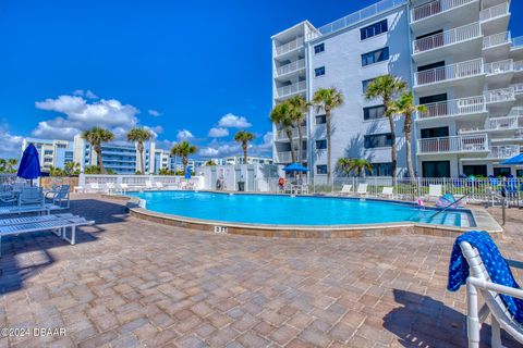 A home in New Smyrna Beach