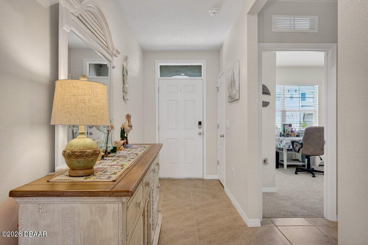 1477 Fountain View Street